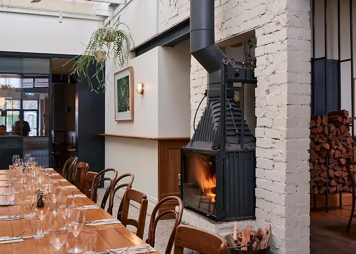 Naughtons Hotel Melbourne